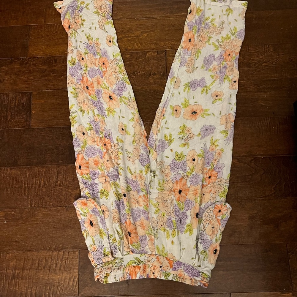 Loose fitting pants